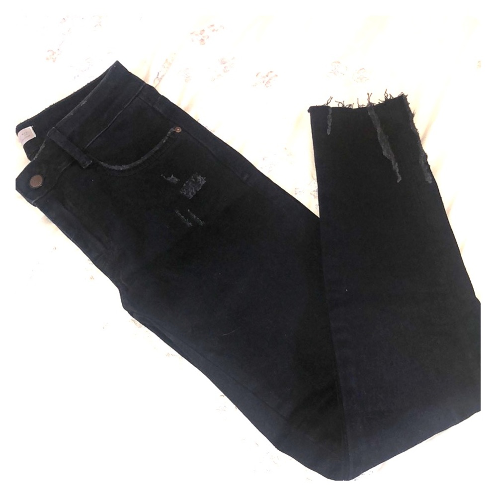NWOT Zara Black denim skinny jeans